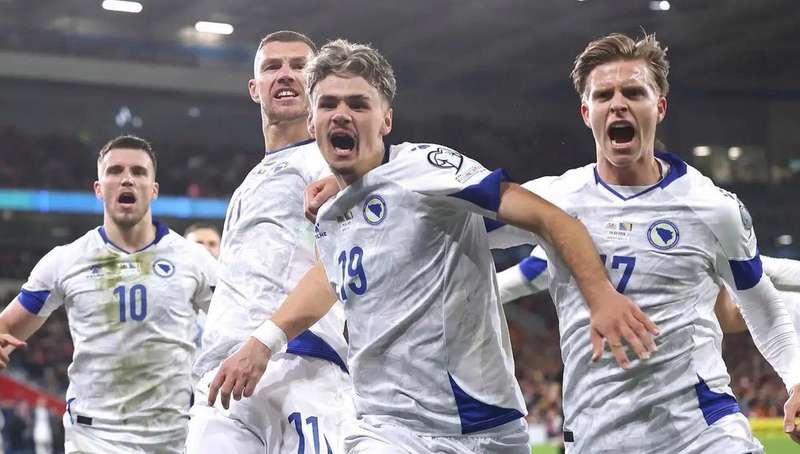  豪门博弈的隐秘逻辑：AC米兰为何执着于“刮彩票”式引援？ 体育新闻